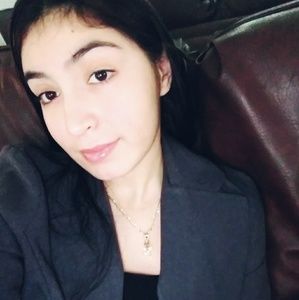 Meet your Posher, Lidia